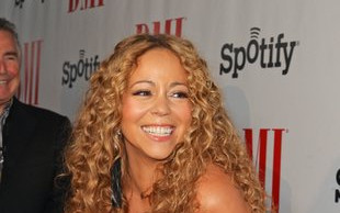 Mariah Carey – treningi się opłaciły (FOTO)