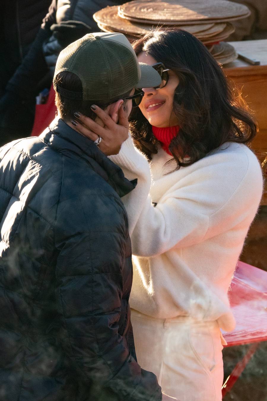 Nick Jonas i Priyanka Chopra wyjechali do Szwajcarii. Miłość kwitnie