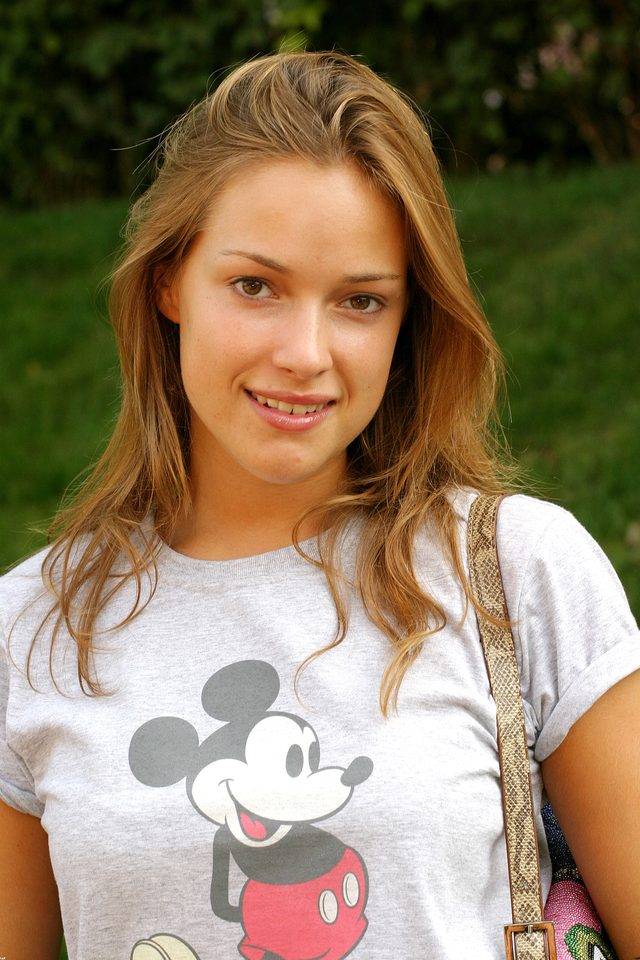 Taki styl Alicja Bachleda-Curuś miała na początku kariery