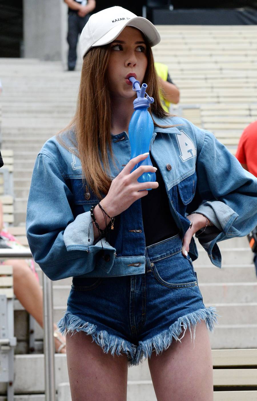 Roksana Węgiel na próbach przed występem na Festiwalu w Opolu