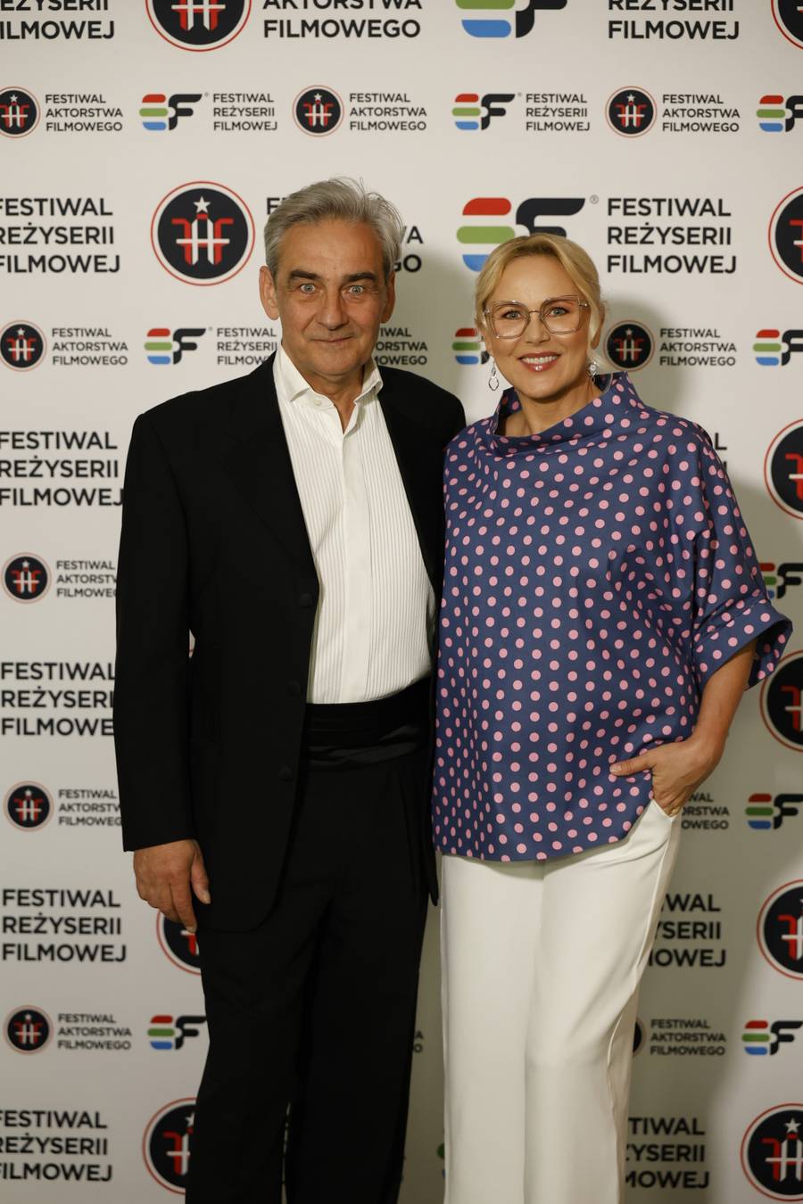 Anna Samusionek zachwyca w grochach na festiwalu