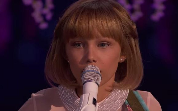 Jak to możliwe, że Grace VanderWaal w tym wieku ma taki STARY głos?