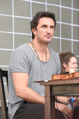 sebastian-karpiel-bulecka-g-R1