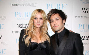 Ashlee Simpson i Pete Wentz sylwestrowo (FOTO)