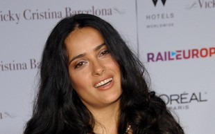 Salma Hayek jest uzależniona od karmienia piersią