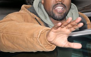 Fani Nike nie wybaczą Kanye Westowi przejścia do Adidasa