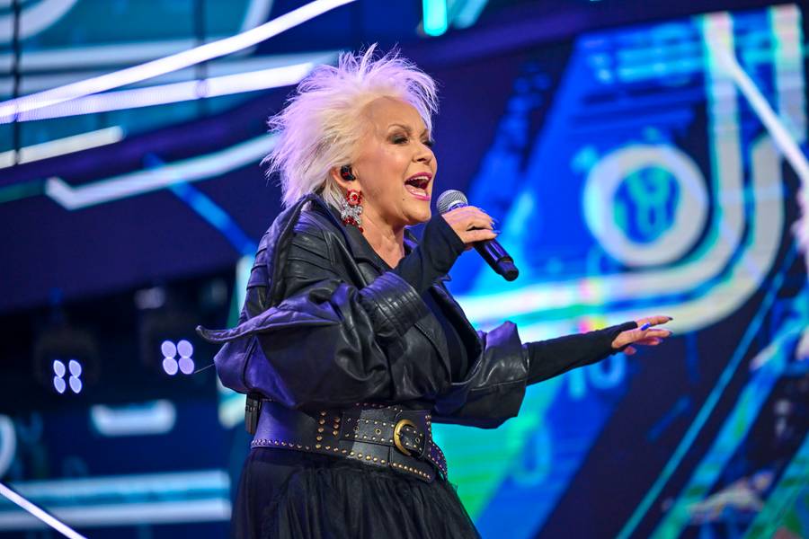 Gwiazdy brylują na scenie “TOP OF THE TOP Sopot Festival”! Margaret bez spodni, odważna Natasza Urbańska (FOTO)