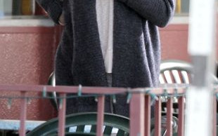 Jennifer Aniston ma na twarzy wielką szramę! (FOTO)