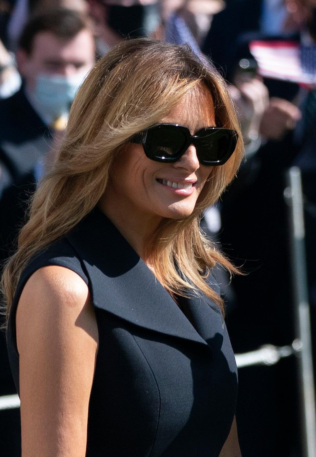 Uśmiechnięta Melania Trump