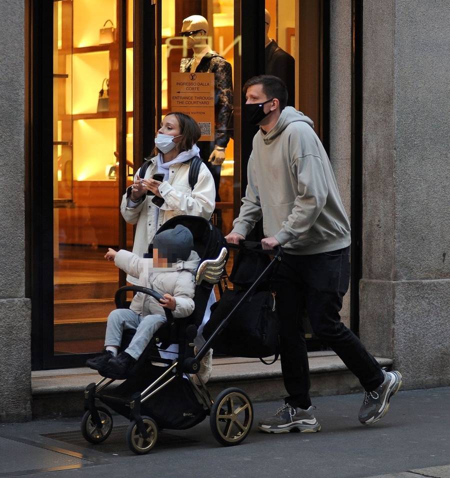 Rodzinny spacer Szczęsnych