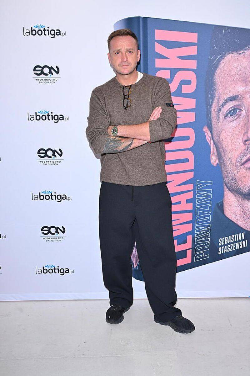 Gwiazdy na premierze książki “Lewandowski prawdziwy”! Radosław Majdan, Rzeźniczak z żoną…(FOTO)