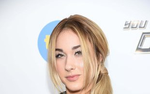 Fanki do Idy Nowakowskiej: Jak pięknie Ci w jasnych kolorach!