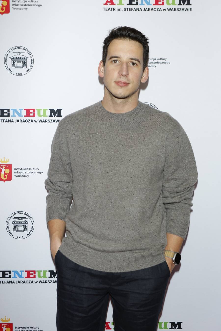 Gwiazdy na premierze „Grupy krwi”! Komarnicka w skupieniu, Sarzyńska olśniła w czerni!