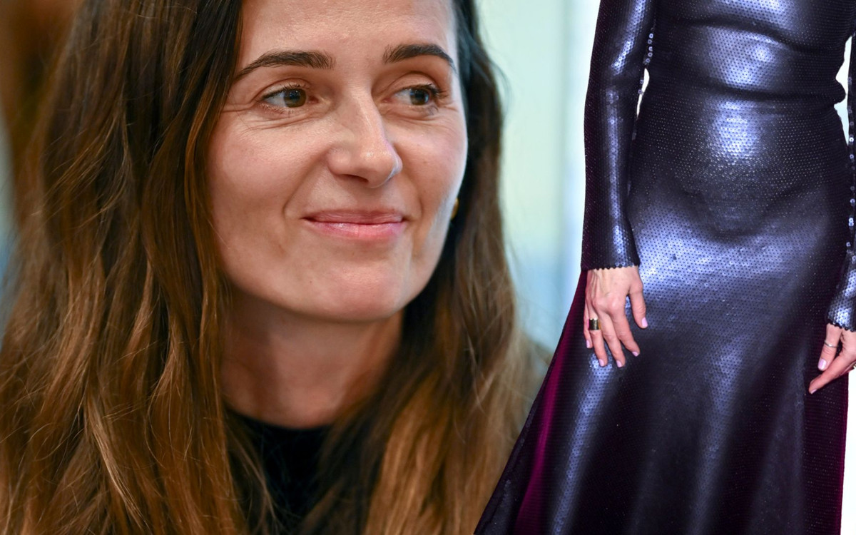 Agnieszka Grochowska w zadziwiającej sukni na pokazie. Wyglądała jak z Matrixa