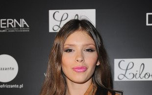 Klaudia Halejcio – od skromnego dziewczęcia… (FOTO)