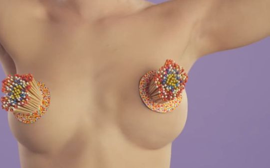 60 OZDÓB NA SUTKI w mundialowym klipie Vengaboys [VIDEO]