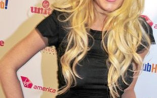 Fiu fiu! Lindsay Lohan już dawno nie wyglądała tak dobrze