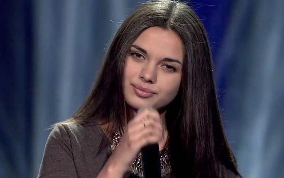 Sara Kirgis z The Voice – miks Mili Kunis z Angeliną Jolie