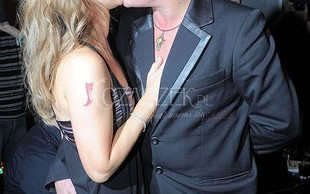 On i ona odkryje tajemnice gwiazdorskich par