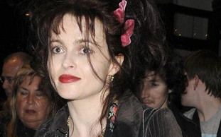 Co to za pani w szalonej pozie? (FOTO)