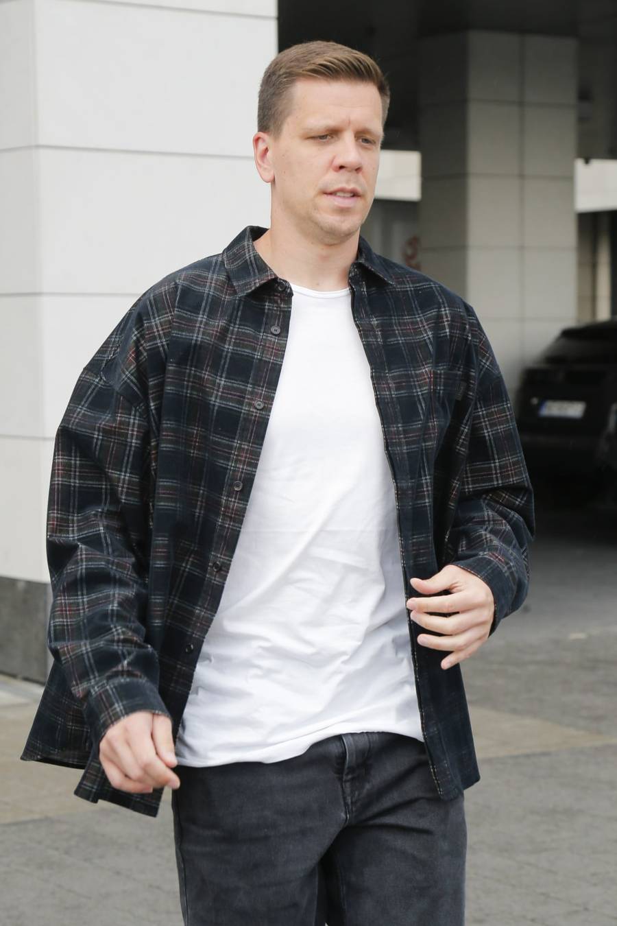 Wojciech Szczęsny nie musi martwić się o pieniądze? W to INWESTUJĄ z Mariną!