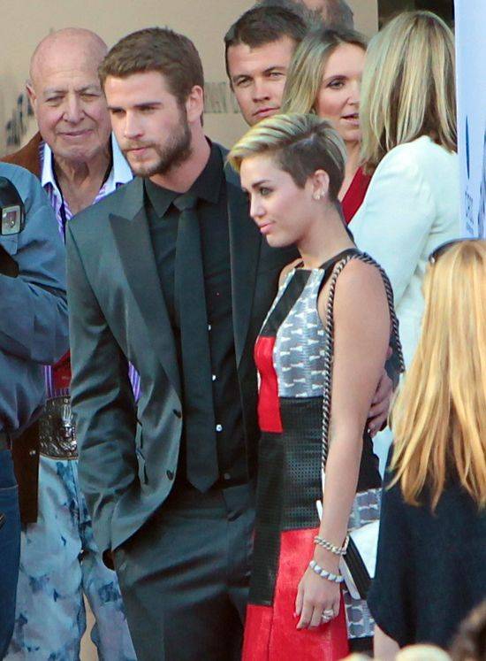 Miley Cyrus i Liam Hemsworth razem na premierze Paranoi