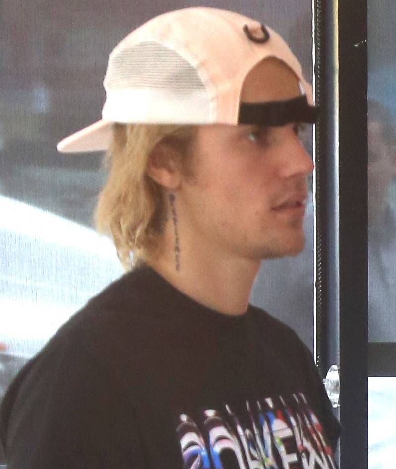 Bieber i Baldwin wzięli ŚLUB?! Hailey w TEN sposób to potwierdziła!