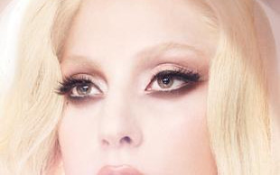 Piękna i straszna Lady Gaga [VIDEO]