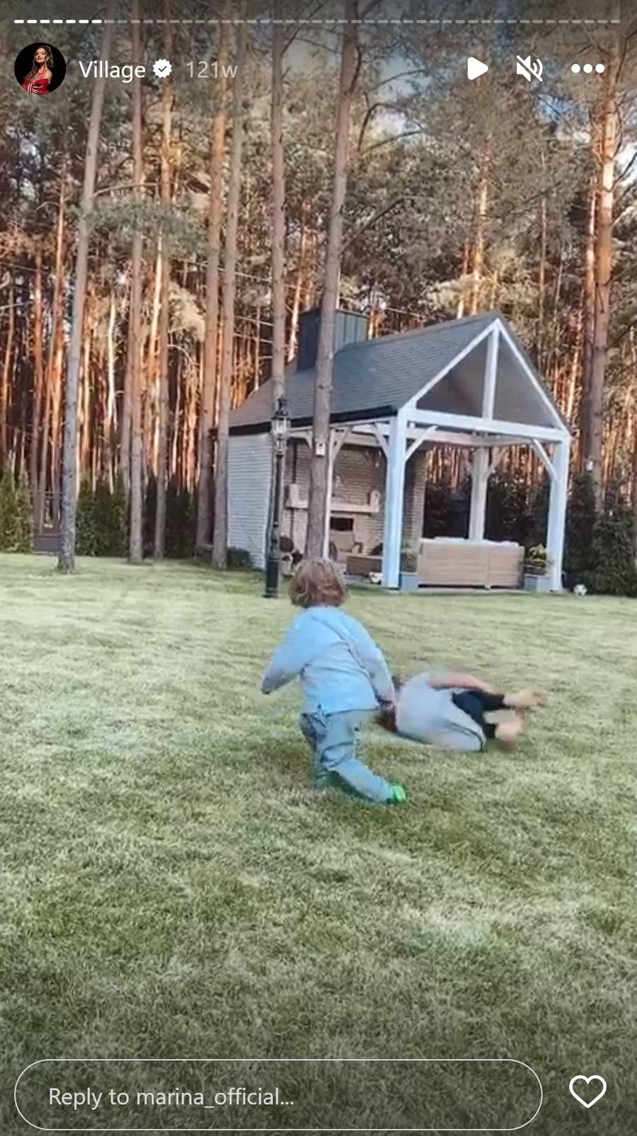 Jak wygląda sekretny domek Mariny i Wojtka Szczęsnego? Luksusowa willa z basenem po środku lasu, z dala od cywilizacji