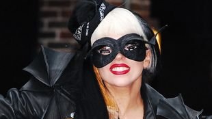 Lady Gaga zaczęła gustować w starszych mężczyznach?