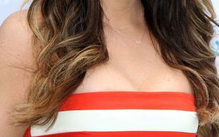 Khloe Kardashian: Kim inaczej przechodzi ciążę, niż Kourtney