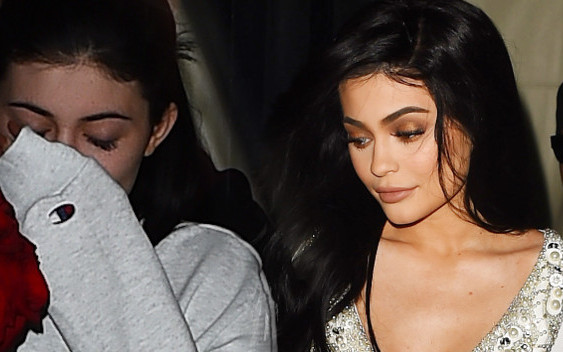 Kylie Jenner znów ma kłopoty. Klientka postanowiła ją POZWAĆ