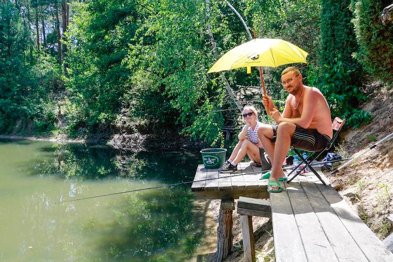 Kto w tym roku z AKTORÓW złowił największą rybę? Jacek Rozenek z ukochaną, Jarosińska, Małgorzata Sadowska…