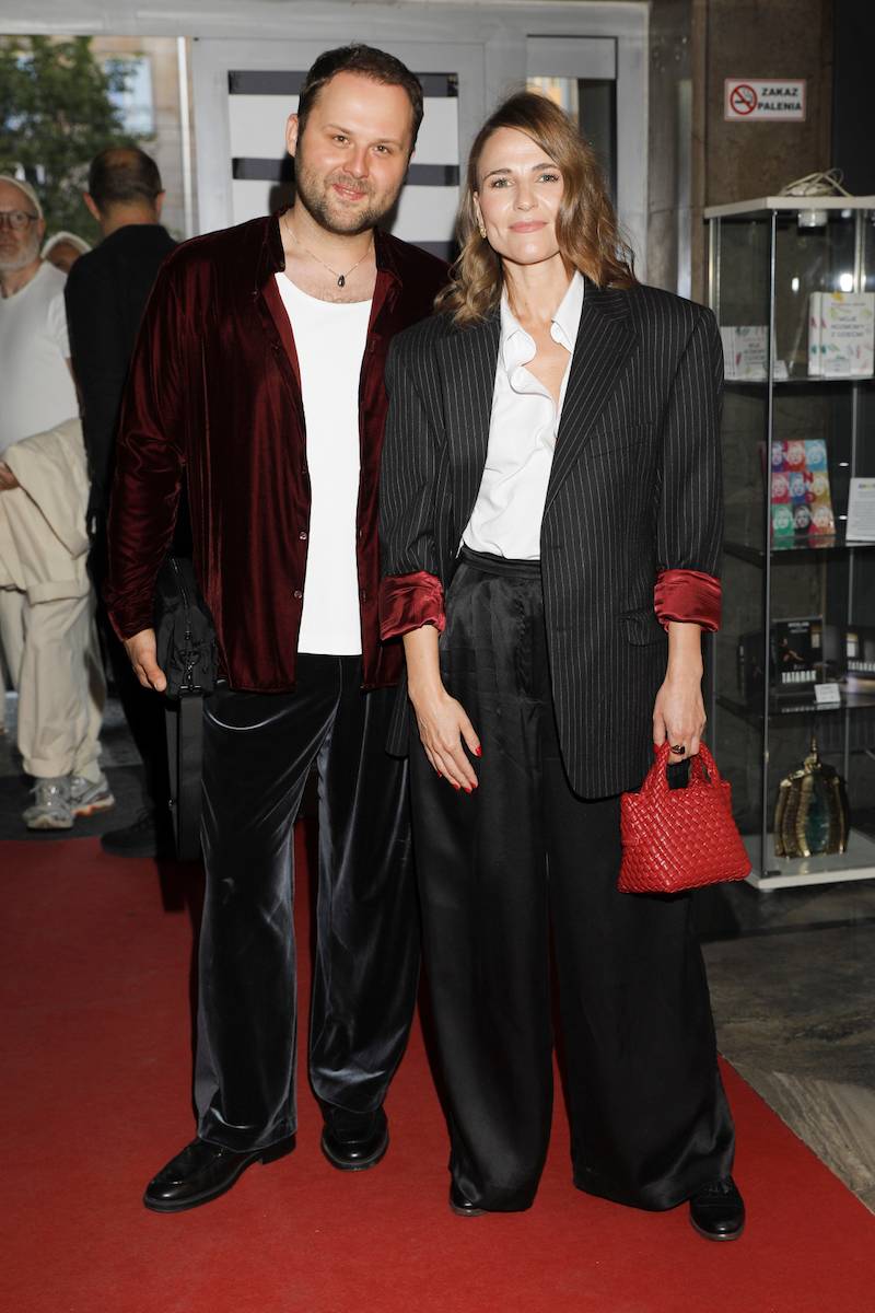 Premiera spektaklu “Czułe słówka”. Joanna Racewicz w innym wydaniu, Krzysztof Skiba z ukochaną