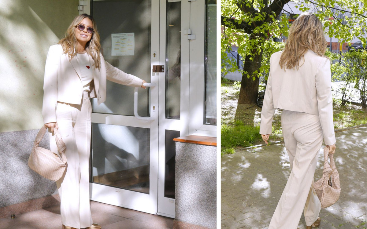 Małgorzata Rozenek-Majdan w różowym garniturze mknie na szkolenie