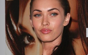 Megan Fox ma lepkie rączki