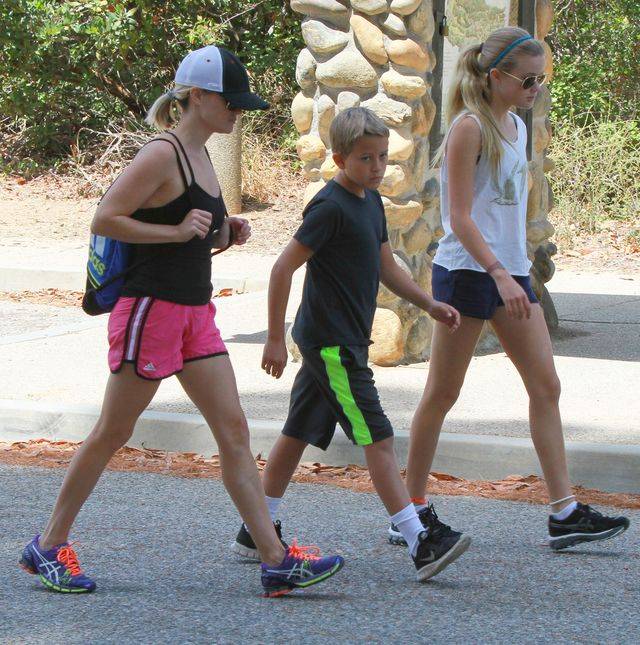 Reese Witherspoon z córką Avą i synem Deaconem na wycieczce