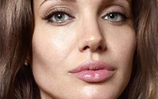 Angelina Jolie chwali seks w ciąży