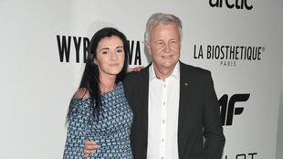 Apoloniusz Tajner na salonach z piękną partnerką (FOTO)