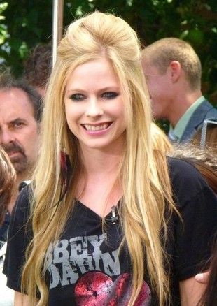 avril-lavigne-R1