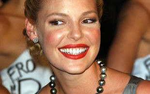 Katherine Heigl broni paparazzich