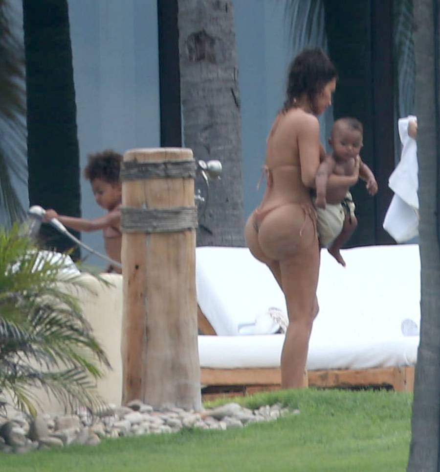 WOW! Kim Kardashian schudła i teraz chwali się ciałem