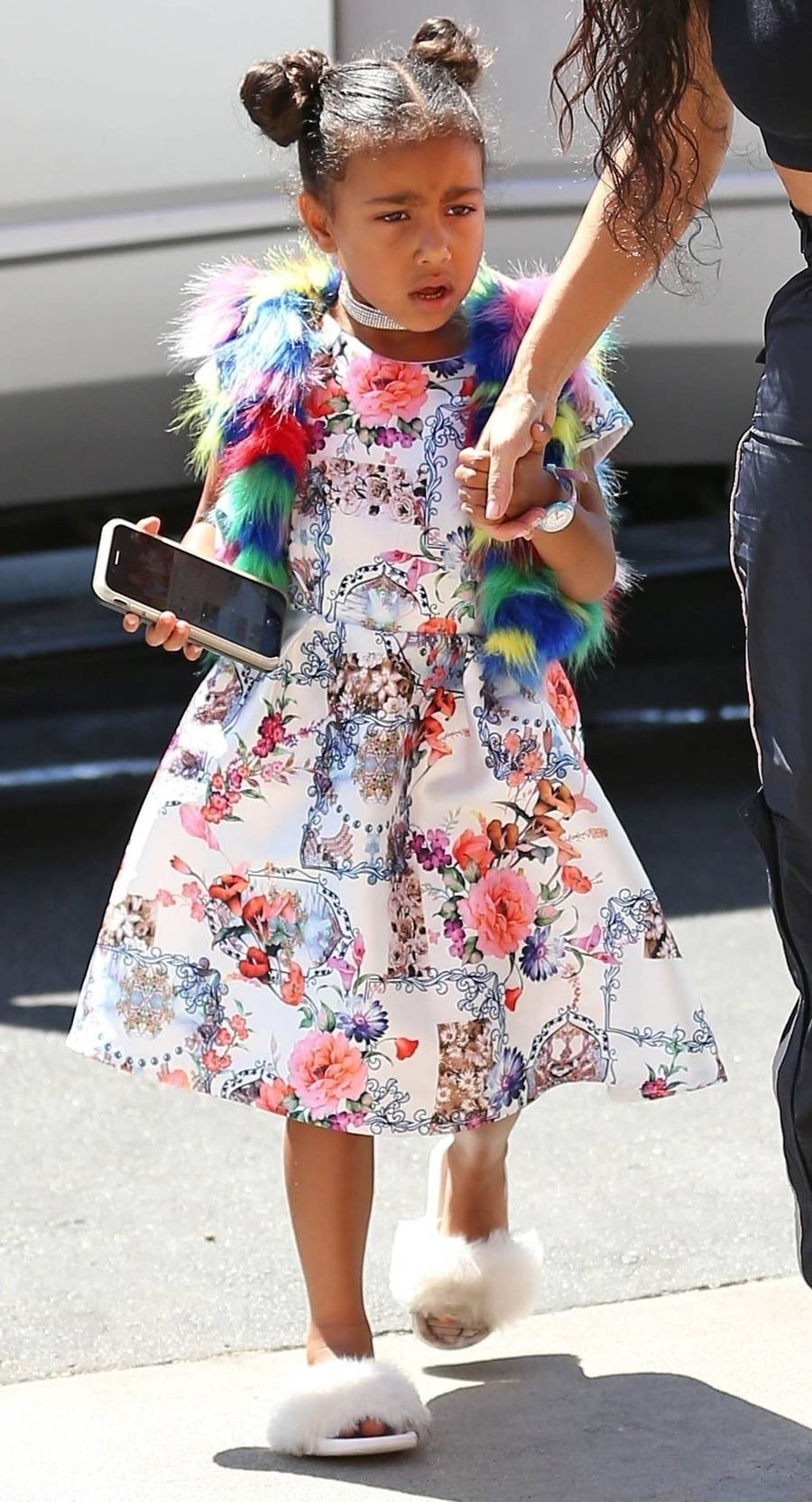 Nori i Saint mają już swoje smartfony