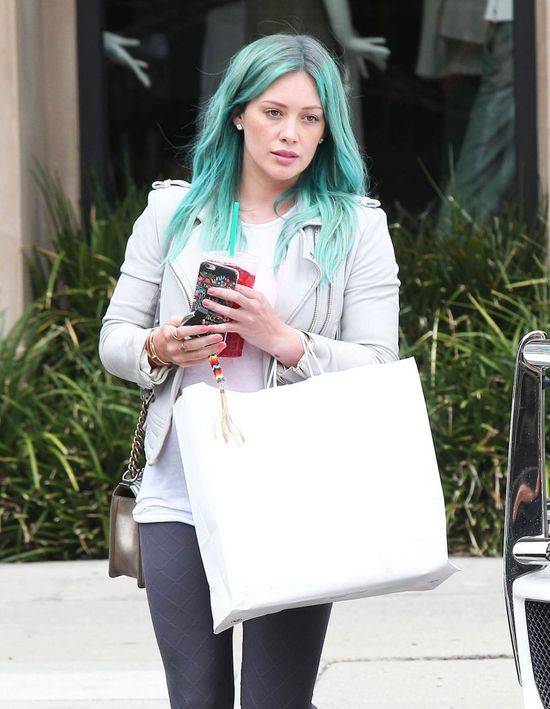 Kolorowe włosy gwiazd