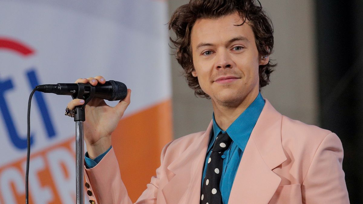 Singer Harry Styles performs on NBC's 'Today' show in New York City, U.S., February 26, 2020.,Image: 501221040, License: Rights-managed, Restrictions: , Model Release: no, Credit line: BRENDAN MCDERMID / Reuters / Forum