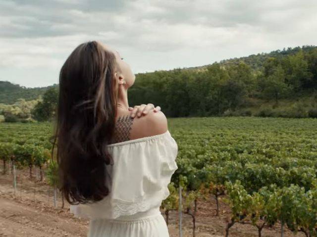 Sama skóra i kości? Angelina Jolie pokazała swoje plecy