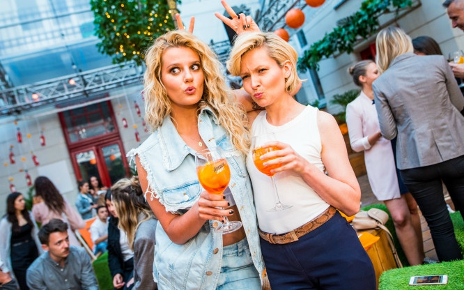 Letni sezon towarzyski już otwarty!