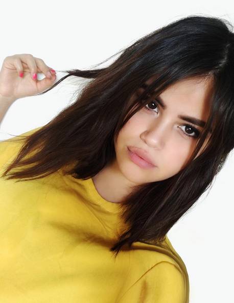 Czy Selena Gomez ma siostrę bliźniaczkę?