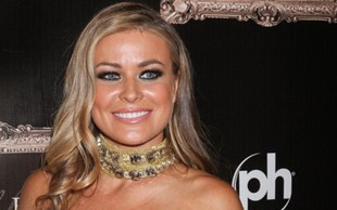 Carmen Electra lubi błyskotki (FOTO)