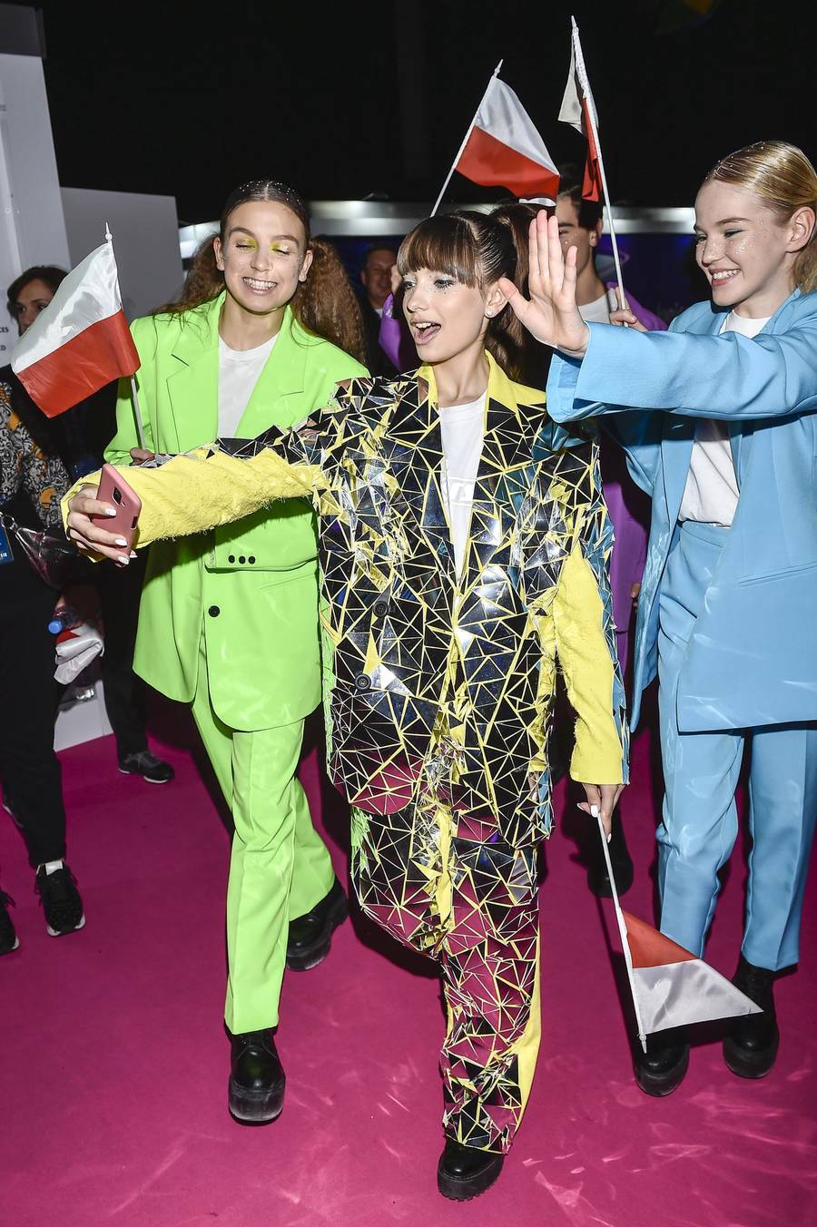 Eurowizja Junior 2019 w Gliwicach – mamy czym się pochwalić! Jacek Kurski z żoną wpierają uczestników za kulisami (ZDJĘCIA)